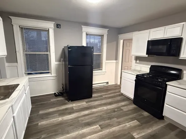 500-502 Carroll Ave #1, Bridgeport, CT 06607