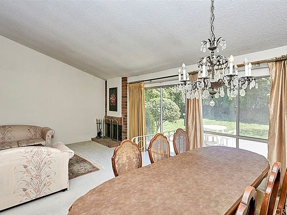 5th image of 10462 Yarmouth Ave