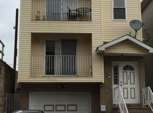 155 Pine St, Elizabeth, NJ 07206
