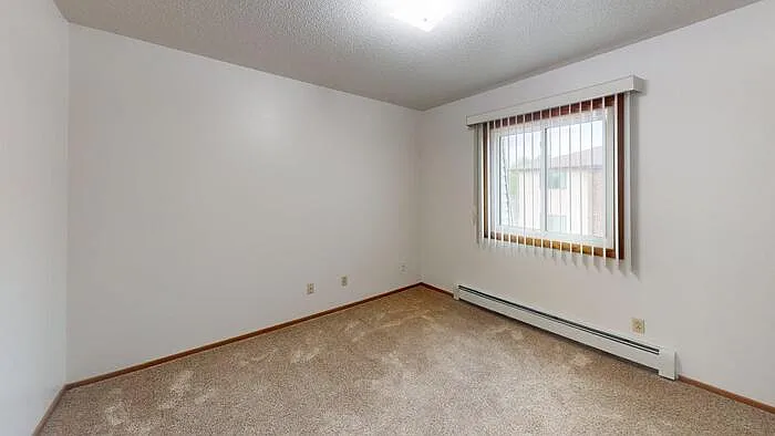 2738 Gateway Ave #11 — Photo 6