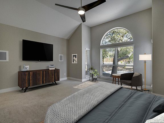 5th image of 120 LEANN WAY