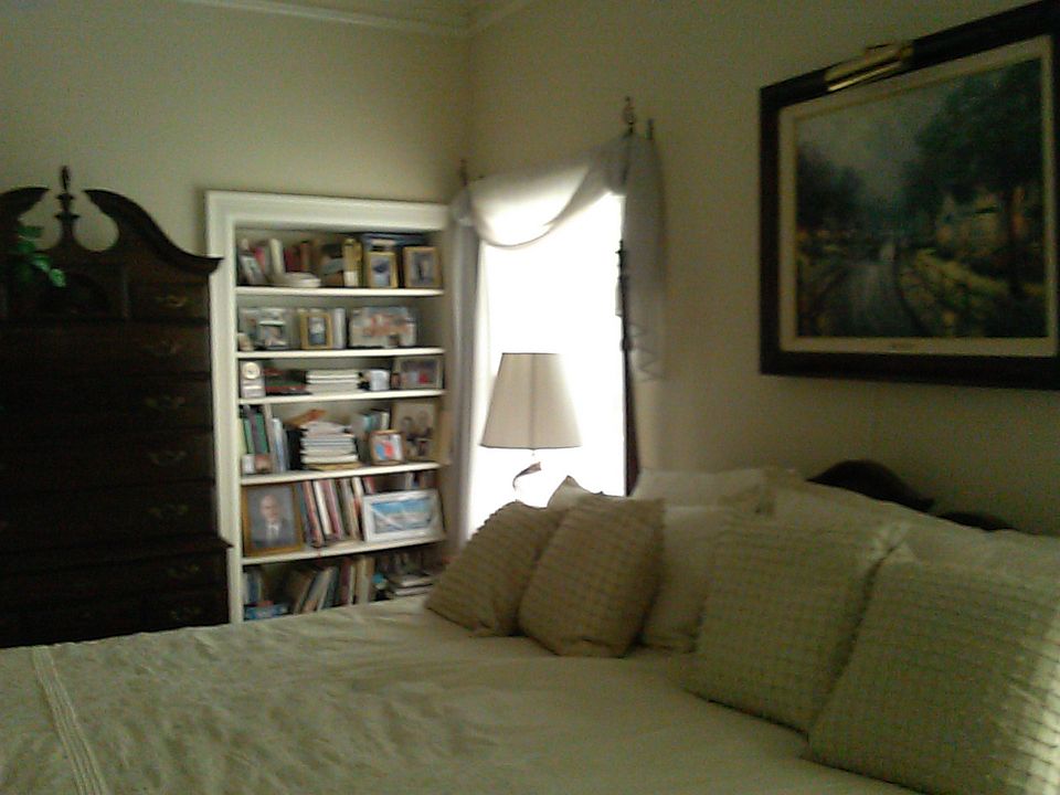 1st image of 314 Daine Dr