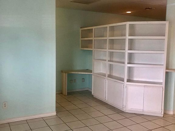 5th image of 15402 Cruiser St APT A