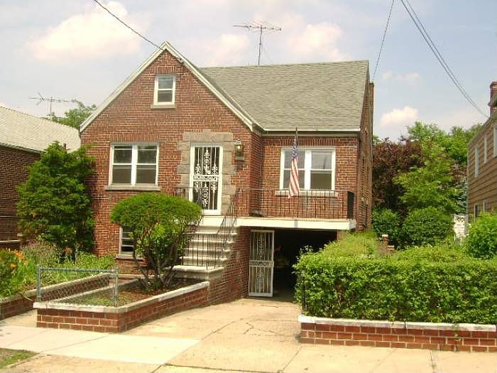 1st image of 2835 Philip Ave