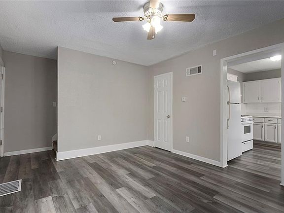 5th image of 2121/2123 Askew Ave