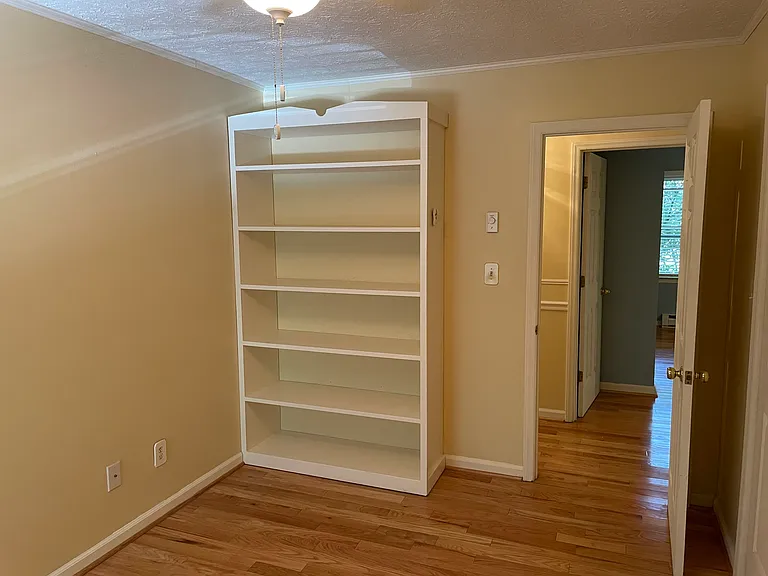 283 Tanglewood Dr — Photo 9