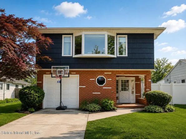 28 Malone Ave, Staten Island, NY 10306