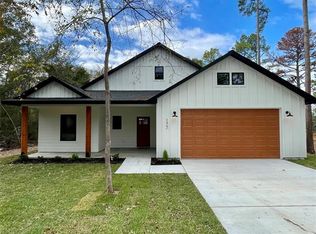 177 Shelter Ln, Livingston, TX 77351