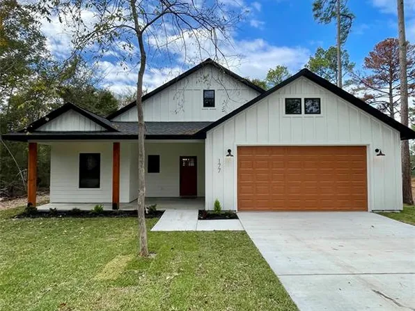 177 Shelter Ln, Livingston, TX 77351