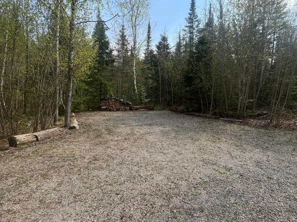 23374 N Us Hwy, Millersburg, MI 49759