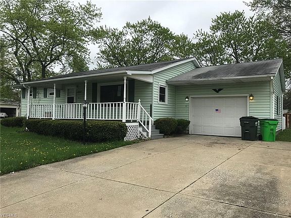2nd image of 1446 Grand Blvd