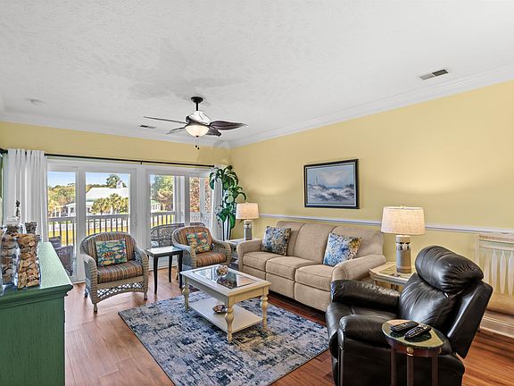 5th image of 601 Hillside Dr. N #3726