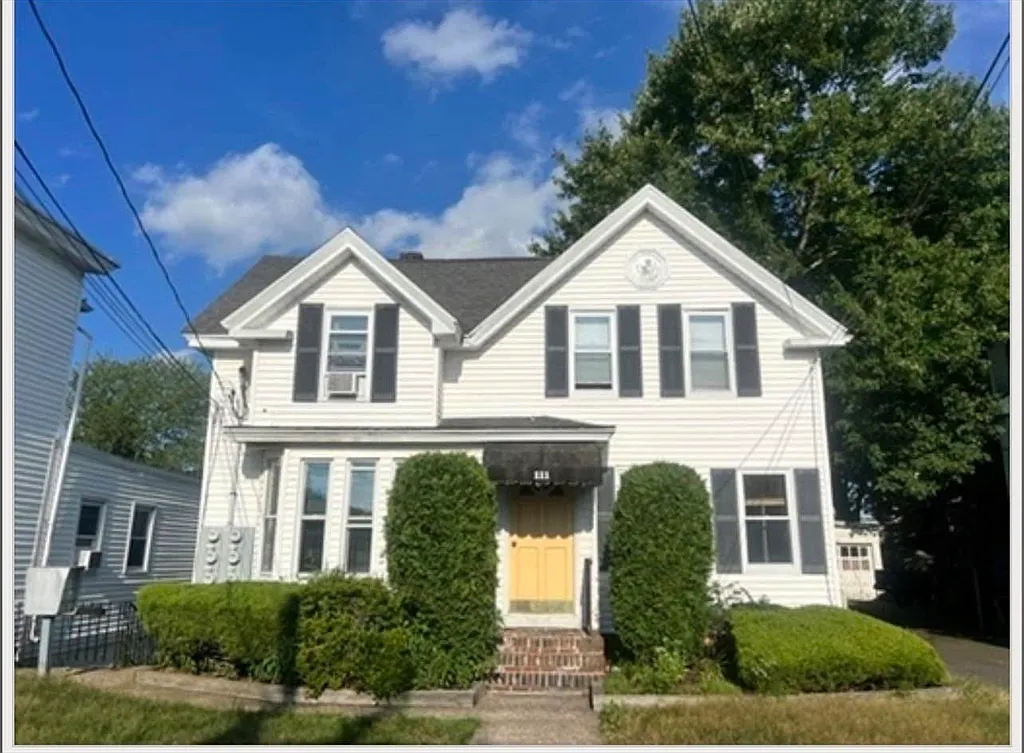 1 bed, 1.0 bath, $1,400 — Photo 1