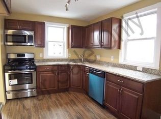 24 Bayview Ave, Danvers, MA 01923