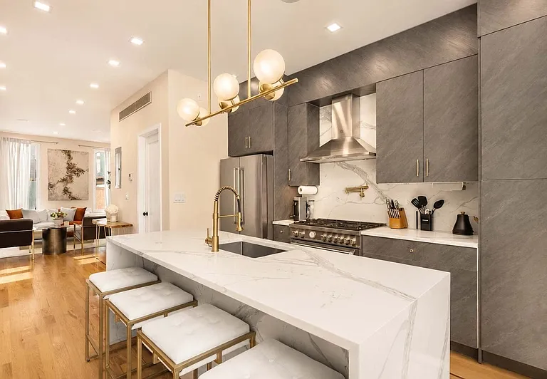 1150 Lafayette Ave #2B — Photo 6