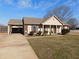 4206 Highgate Dr, Horn Lake, MS 38637