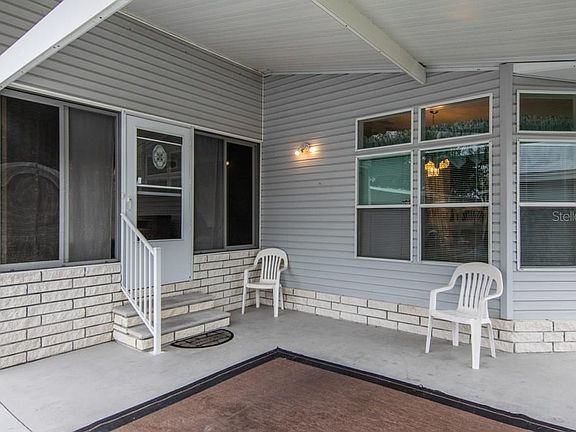 3rd image of 34115 Estates Ln