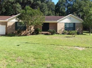 25220 Olive St, Elberta, AL 36530