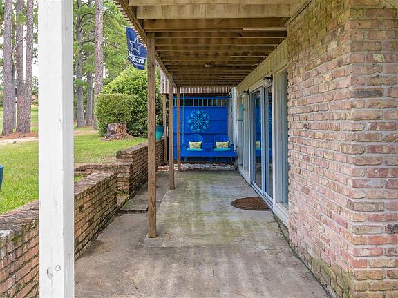 2nd image of Golfview Villa #B4