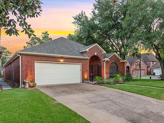 2nd image of 6631 Shinnecock Hills Dr