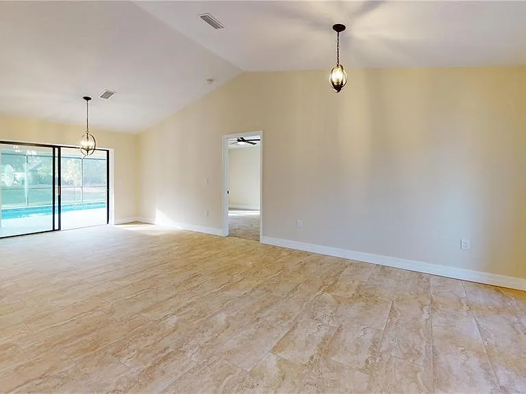 4851 Kennett St — Photo 13