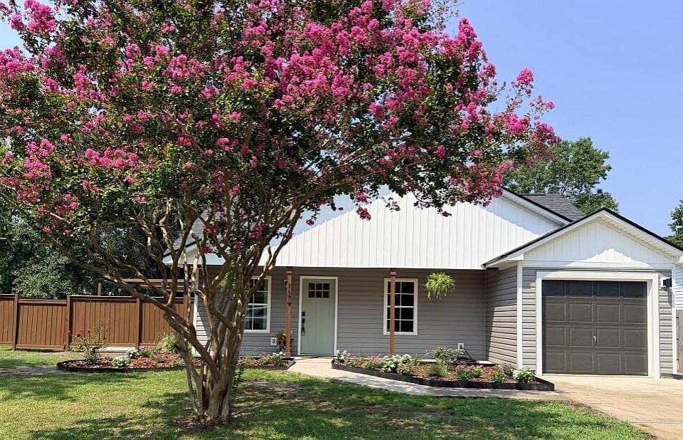 1st image of 1179 Landsdowne Dr