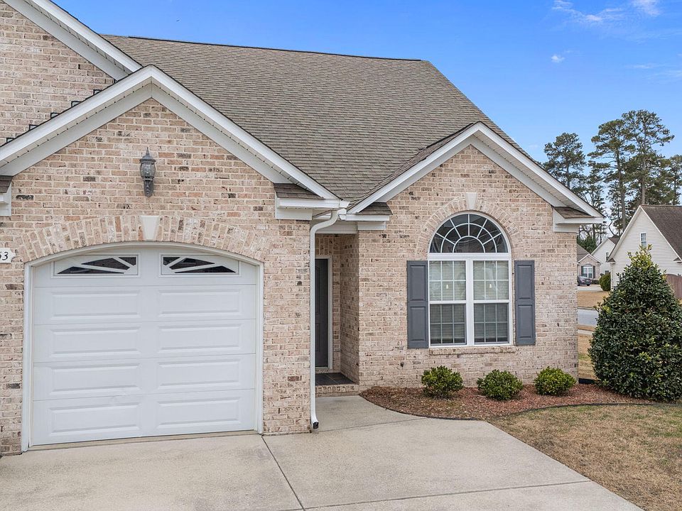 1st image of 2353 Dovedale Drive #B