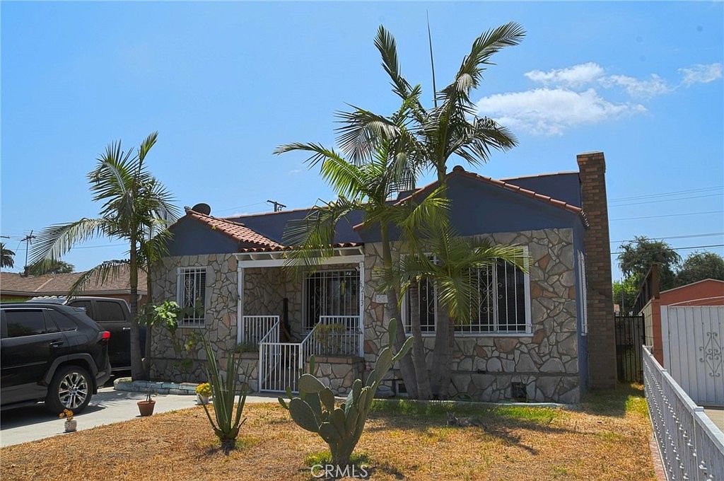 6213 Hood Ave, Huntington Park, CA 90255 | Zillow