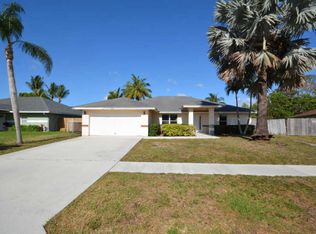 159 Sunflower Cir, Royal Palm Beach, FL 33411