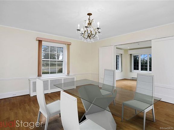 5th image of 117 Hubbard Ave
