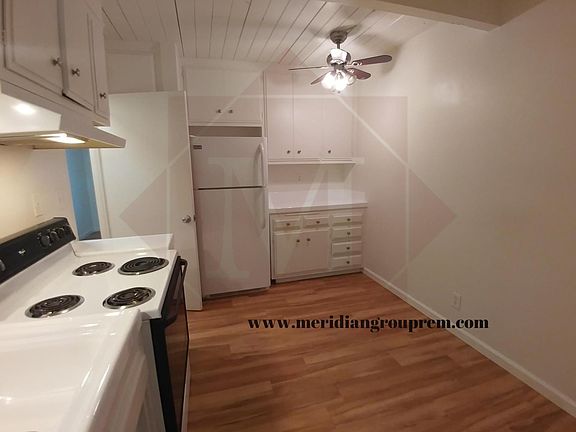 4th image of 3754 San Remo Dr APT 28