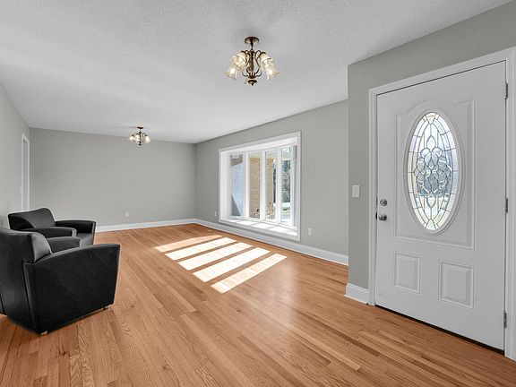 5th image of 16 Japonica St