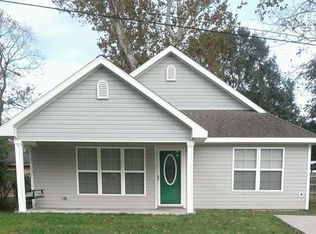 1916 Elizabeth St, Westlake, LA 70669