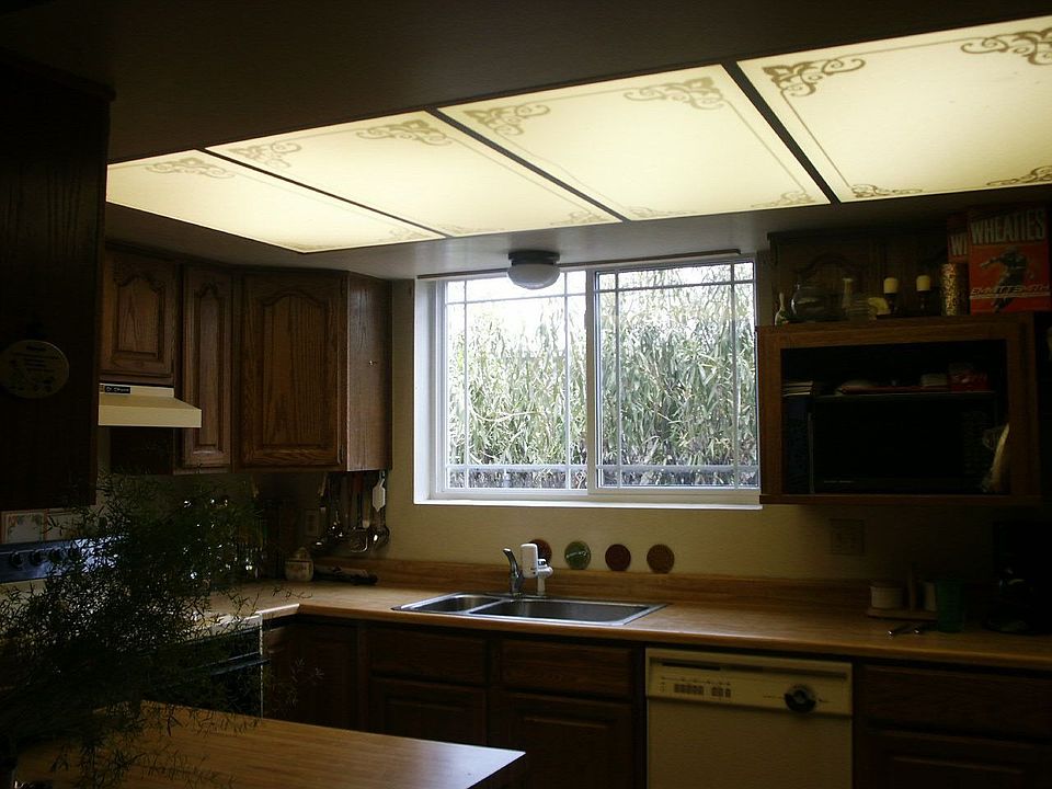 2nd image of 3014 N 53rd Pkwy