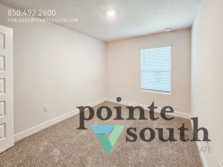 1211 Fairchild Village Dr — Photo 22