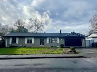 1861 NE 10th Ave, Hillsboro, OR