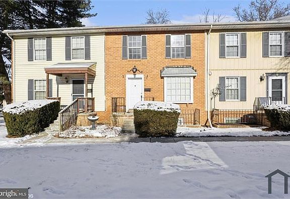 2nd image of 4 Shetland Cir