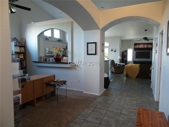 4th image of 9629 Emeraude Ave