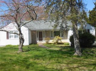 529 Coleman Rd, Middletown, CT 06457