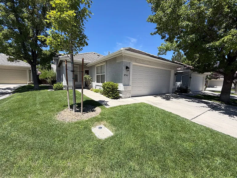 9741 Ripple Way — Photo 2