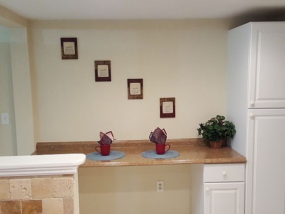 5th image of 3007 N 44th St