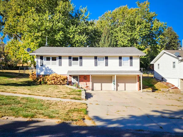 607 N 10th St, Norfolk, NE 68701