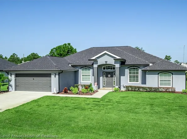 5025 Friars Cove St, Sebring, FL 33872