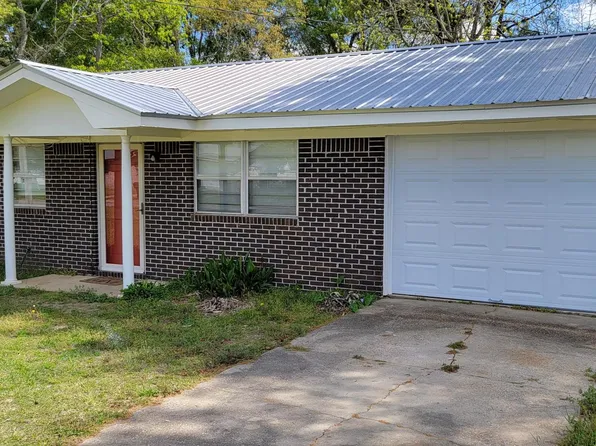 503 Henderson St, Opp, AL 36467