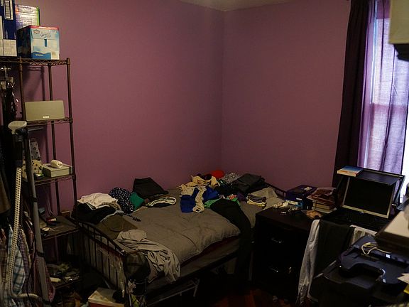 4th image of 4819 W Hutchinson St APT 2R