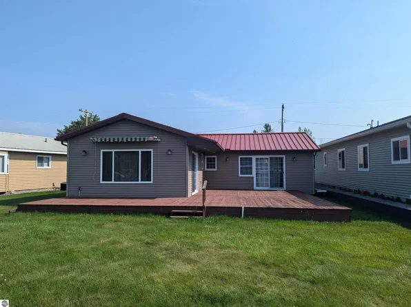 1770 S Riverside Dr, Au Gres, MI 48703
