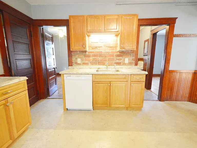 53 Forest St — Photo 30