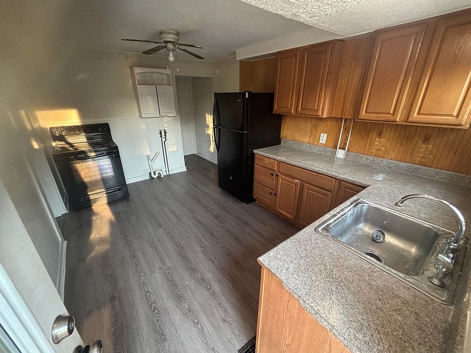 1st image of 25 Ridgeway Ave