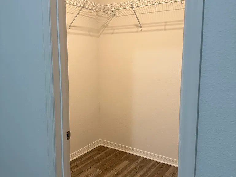 3117 Somerset Park Dr — Photo 18