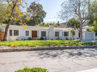 1979 El Arbolita Dr, Glendale, CA 91208